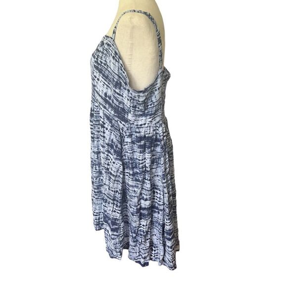 Torrid Size 2 (equals 2X) Blue Sundress Shoulder Strap Dress - Picture 4 of 9